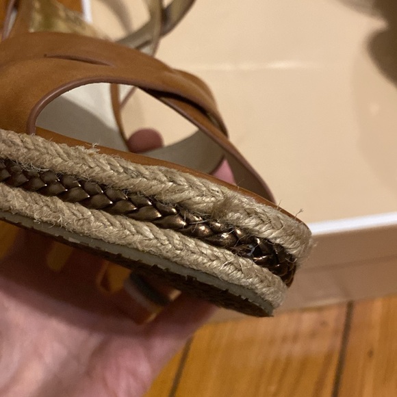 Michael Kors- Espadrilles- Brown- size 9M - Picture 4 of 7